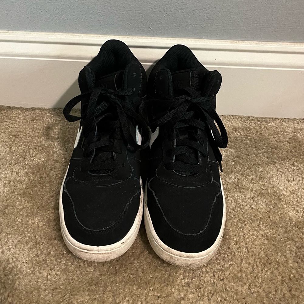 Nike Women’s Size 7 Shoes